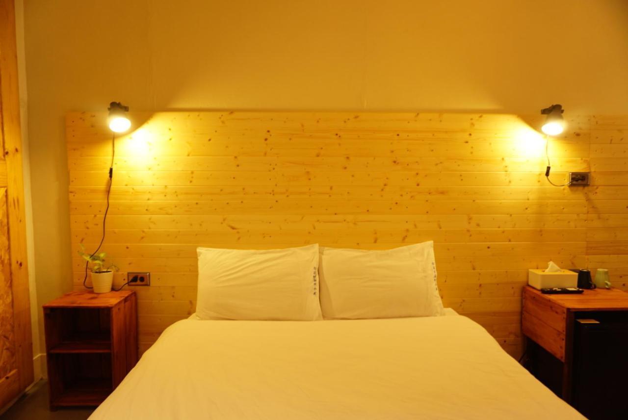 男子漢青年旅店 Manzhou Ngoại thất bức ảnh